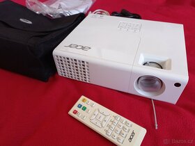 PROJECTOR ACER - 2