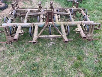 Kombinátor nesený za traktor - 2
