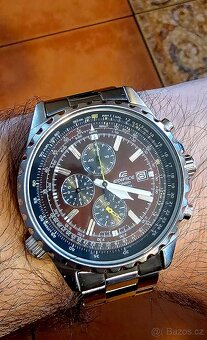 CASIO Edifice EF-527D-5AVEF - 2