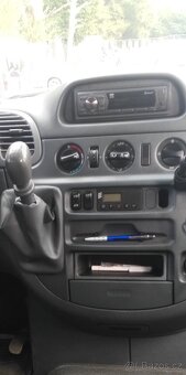 Mercedes Sprinter 216 CDI(2.7cdi)2002 9 mist - 2