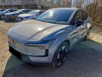 Volvo EX30 315kW TWIN PERF PLUS PANO 1MAJITEL - 2