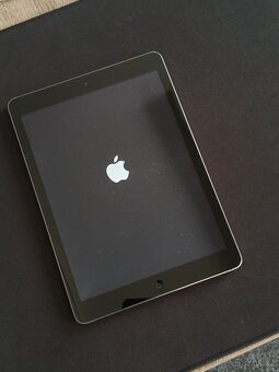 iPad air md788fd/b grey - 2