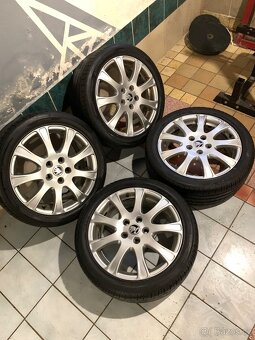 Alu kola Škoda R17 5X112 LETNÍ PNEU 225/45 R17 SPUTNIK - 2