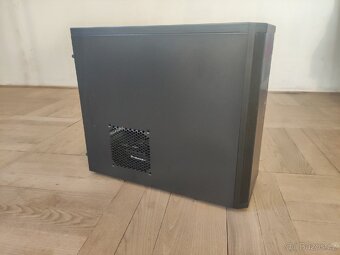 PC - Ryzen 5 3600 // Radeon RX 5600 XT // 16GB DDR4 - 2
