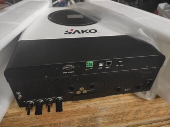 NOVÝ-jednofázový hybridní měnič napětí 8kW (vylepšený AXPERT - 2