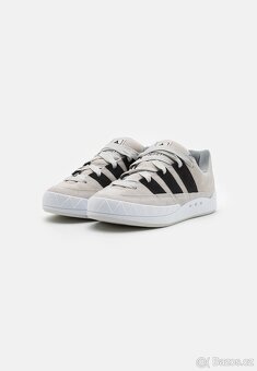 Adidas Adimatic Nové - vel.44 2/3 - 2