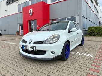 Renault Clio RS III - F1 R27 edice - 2