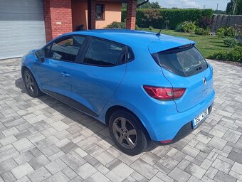 Renault Clio - 2