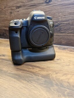 Canon 6D mk2 - 2