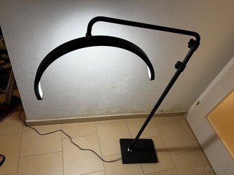 Kosmetické LED světlo / lampa - 2