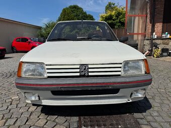 Peugeot 205 CTi - 2