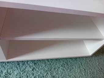 Stolek Ikea na kolečkách - 2