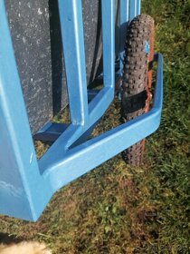 Kara, dvojkolak, multi kara, vozík. - 2