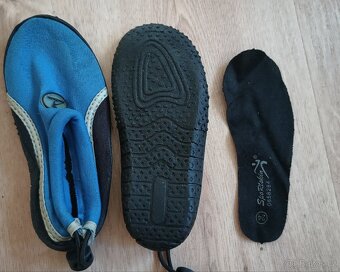 Uv triko, boty do vody za 250Kc - 2