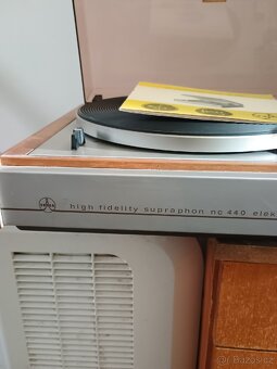 Gramofon Tesla NC 440 - 2