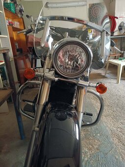 Suzuki VL800 Volusia - 2