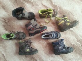 8x dětské botičky vel. 23. - 2