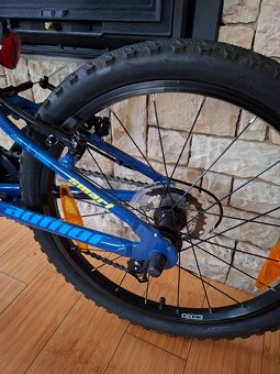 Kolo Author 20´´ modrá/limeta - 2