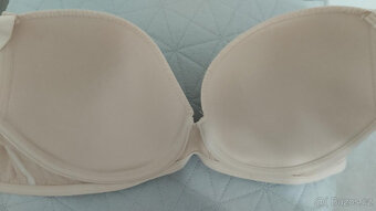 PODPRSENKA S KOSTICEMI vel. 105C - 2