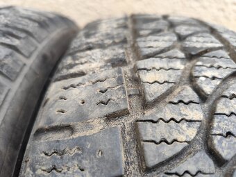 Pneu zimní 215/65r16c - 2