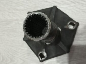 Kardanová hřídel s hardy spojkou FORD - 2