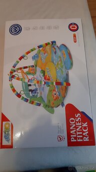 Hraci deka Bayo s piánkem - 2