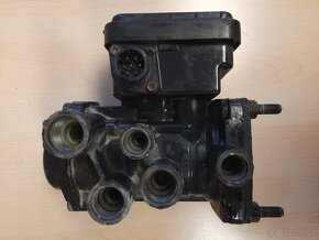 EBS ventil Knorr Bremse K000917 - 2