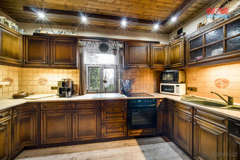 Prodej chalupy, 805 m², Sobkovice - 2