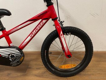 Dětské kolo Specialized Hotrock 16” červené - 2
