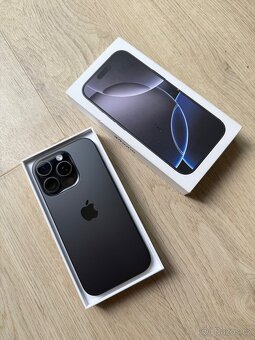 Apple iPhone 16 Pro 128GB černý - 2