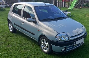 Renault Clio - 2