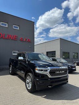 Dodge Ram, LIMITED, 2022, nehavarovaný - 2