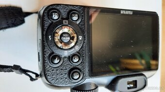 Fujifilm FinePix S 2800 - 2