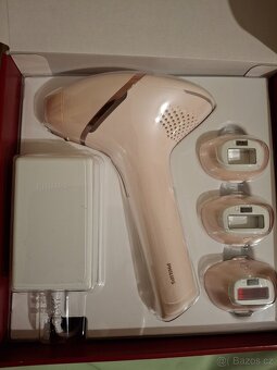 PHILIPS Lumea IPL 9900 - 2