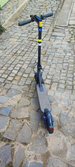 Xiaomi Mi Electric Scooter 3 - 2