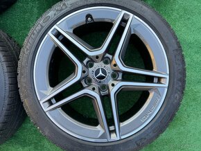 Originál alu kola Mercedes 5x112 R18 C class zima - 2