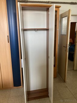 Skříňka od předsíňovky - 2