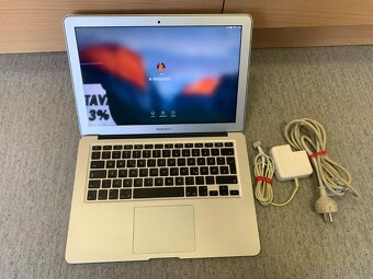 MacBook Air 13" A1466 (2015) 128GB + nabíječka - 2