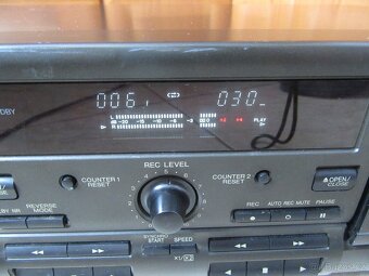 Nabízím tape deck Technics RS-TR373 . Plně funkční. Původní - 2