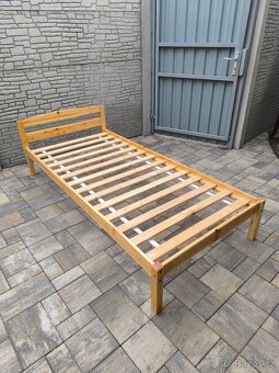 Prodám postel 90cm x 200cm - 2