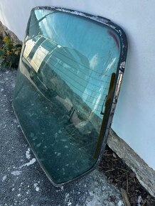 Porsche 924 - zadní víko kufru, 5 té dveře - 2