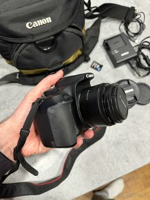 Canon EOS 1300D, 18-55mm (f/3.5 - 5.6) + 50mm (f/1.8) - 2