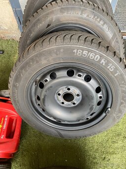 SADA ZIMNÍCH PNEU 15" FABIA 3, VW POLO, 185/60 R 15 - 2