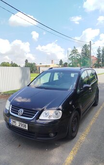 Volkswagen Touran - 2