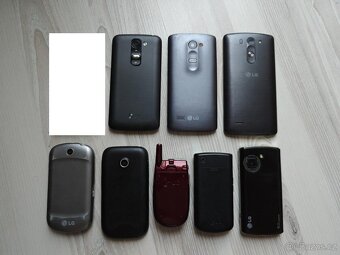 Sada mobilů značky LG - 2
