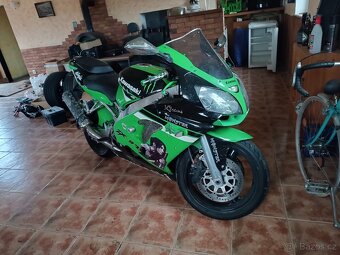 Kawasaki zx9r - 2