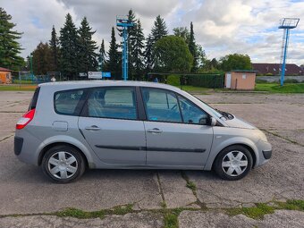 Renault Grand Scénic - 2