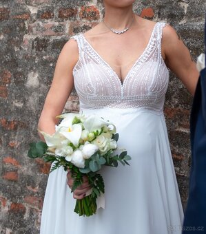 Svatební šaty 40/42 vhodné i jako těhotenské - 2