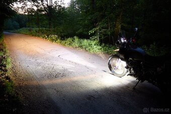 Přídavná LED světla na motorku - 2