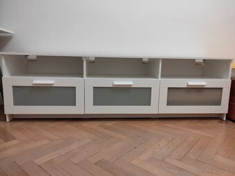 TV stolek - skříňka pod televizi - 2